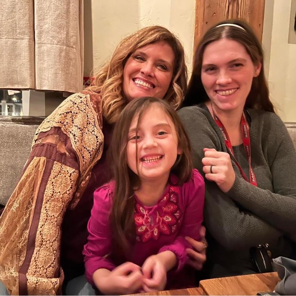 Fashionable name-brand women’s clothing, shoes and more! - Picture 12 of 16